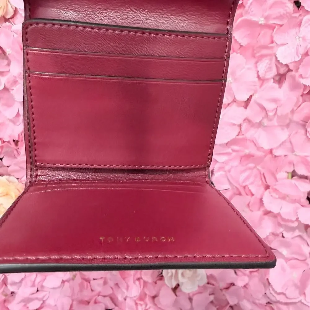 TORY BURCH Britten Smooth Compact Wallet NWT